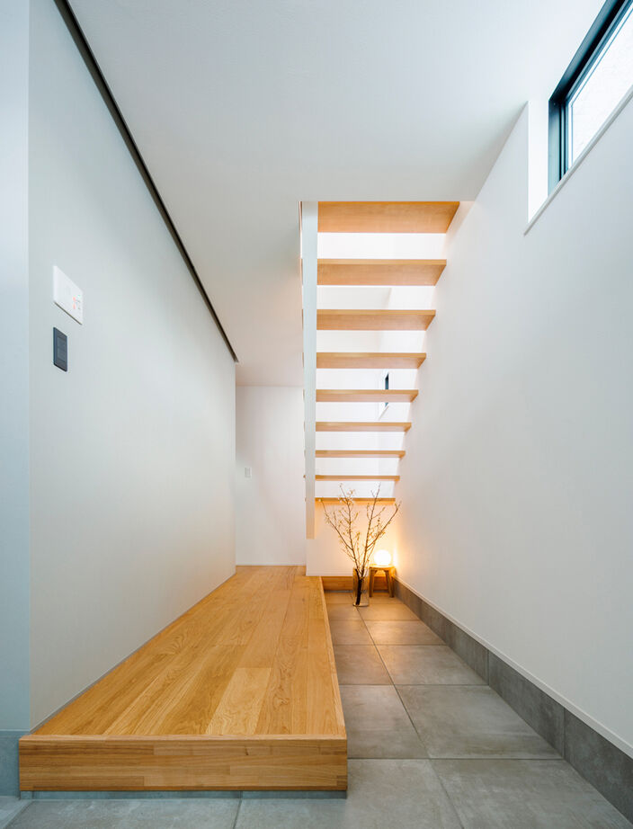 家物語　小林工務店 【2000万円台/吹き抜け/インナーバルコニー/間取り図有】伸びやかな空間。心身くつろぐ2階LDKの建築実例画像12