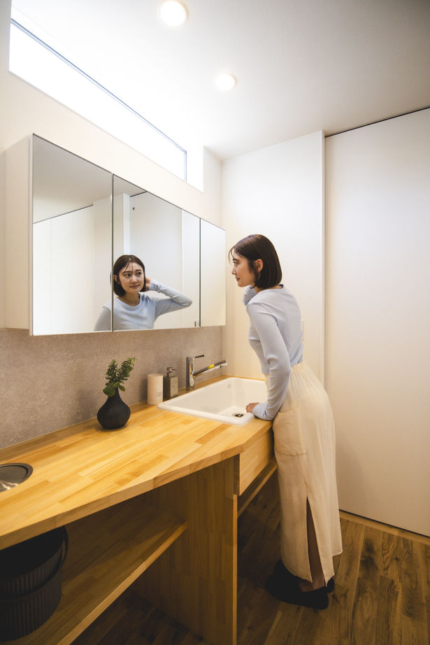 cocochi 藤岡萬建設 一級建築士事務所 【平屋/勾配天井/ロフト】“子育て世代”ロフトのある25坪平屋の建築実例画像9