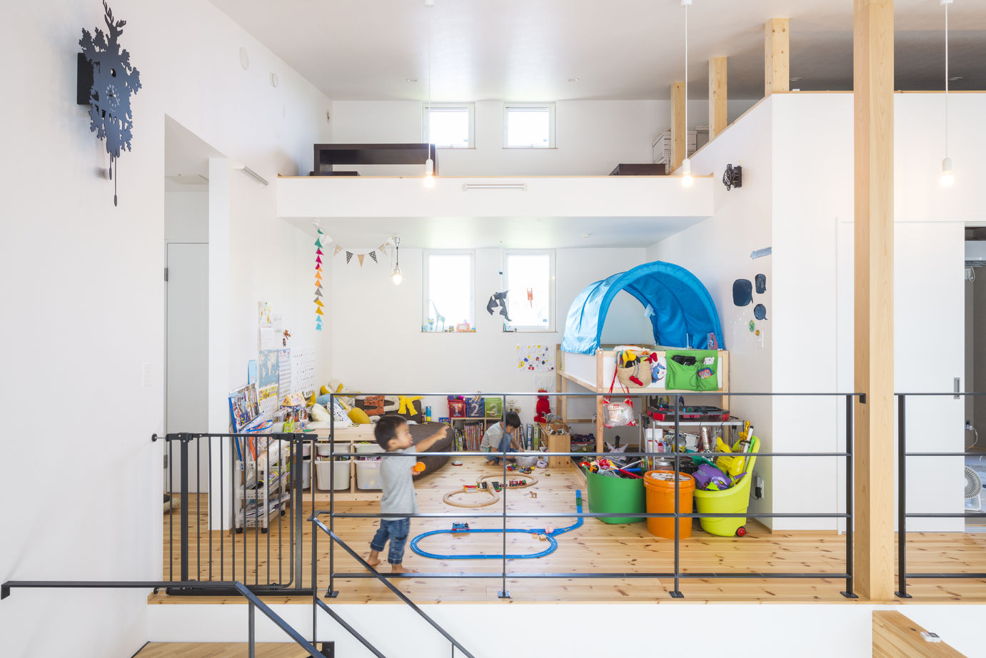 コラボハウス一級建築士事務所 【3000万円／間取り図有】6畳エアコン1台で家全体をカバー。断熱・日射・通風を計算しつくして1年中快適にの建築実例画像9