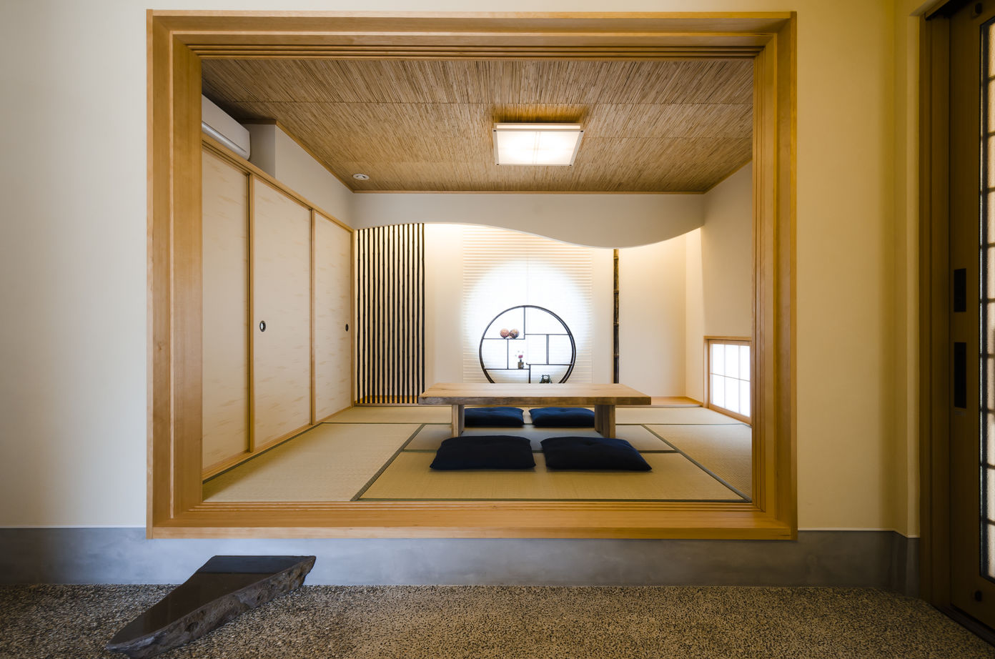 コラボハウス一級建築士事務所 【2000万円台/土間/間取り図有】まるで旅館のような和の 佇まい！シンプルで和室と通り土間がこだわりの家の建築実例画像4