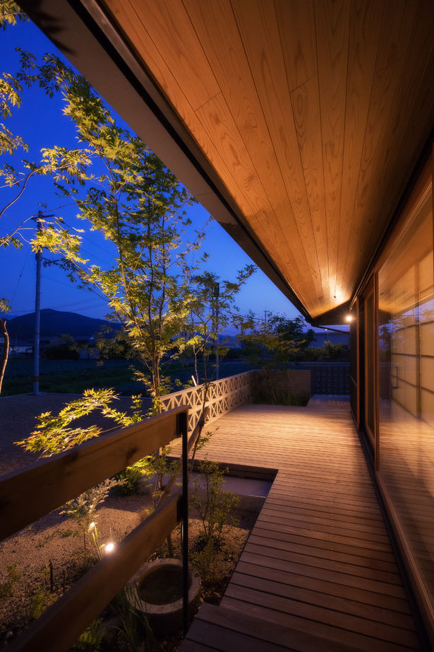 コラボハウス一級建築士事務所 【3000万円/薪ストーブ/DIY/間取り図有】土間と庭がつながり自然と暮らす！田園地帯に佇む和モダンの平屋の建築実例画像8