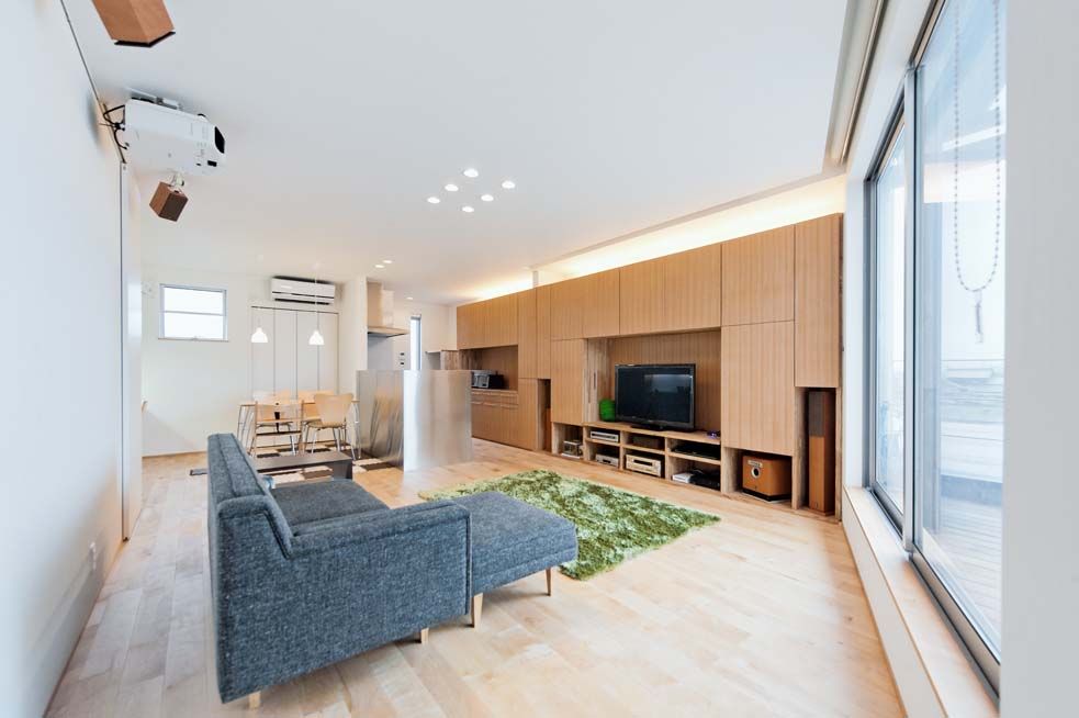 コラボハウス一級建築士事務所 【2100～2200万円/間取り図有】インナーガレージ×趣味室、２階リビング×シアタールーム…大人の憧れを凝縮の建築実例画像3