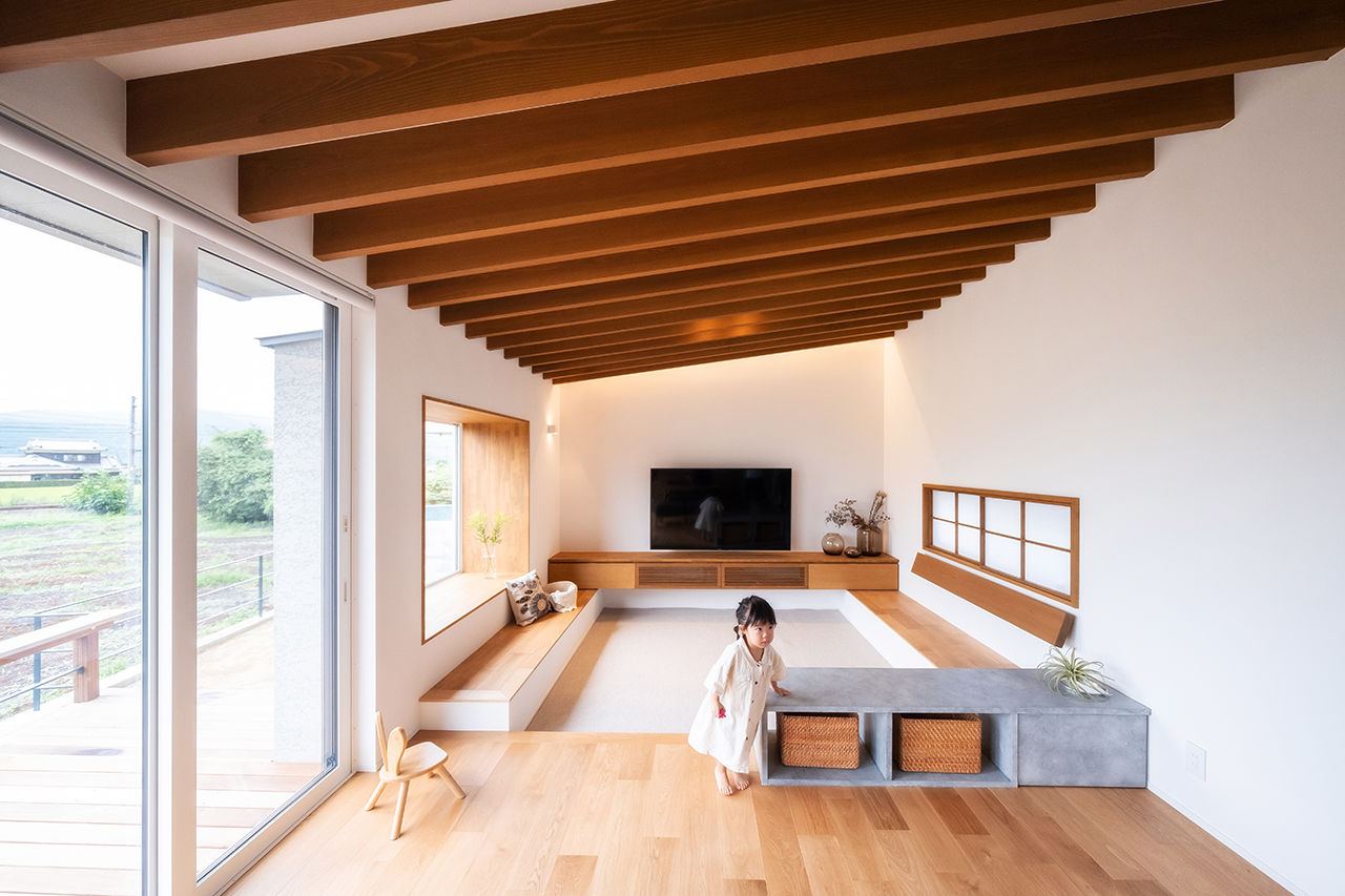 コラボハウス一級建築士事務所 【2000万円台／約36坪】広々LDKのあるナチュラルなお家／眺めの良いライブラリー・スタディスペースの建築実例画像2