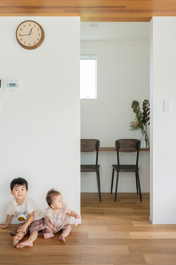 コラボハウス一級建築士事務所 【3000万円台／約40坪／間取り図有】田園に向かってコの字に開いた平屋の建築実例画像4