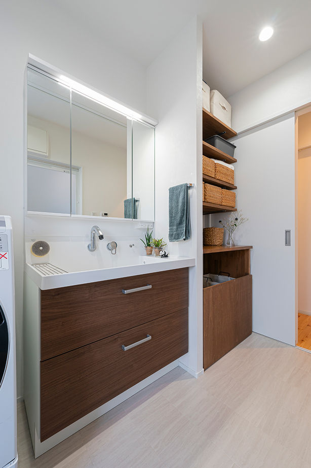 コラボハウス一級建築士事務所 【2000万円台／約34坪／間取り図有】秀逸な家事動線／アジアンリゾートな平屋の建築実例画像8