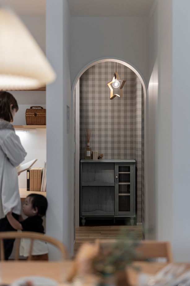 コラボハウス一級建築士事務所 【2000万円台／約38坪／間取り図有】三角屋根のJapandi styleのお家／アーチや三角の入口／平屋の建築実例画像7