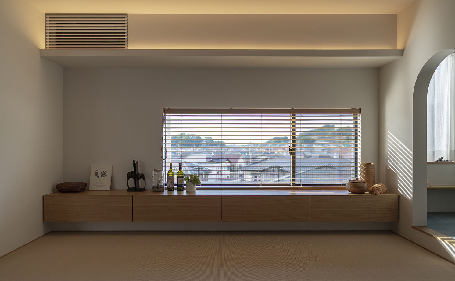 コラボハウス一級建築士事務所 5000万円台｜間取り図｜ガレージハウス｜「食べるのも料理するのも大好き」キッチンが暮らしの真ん中の建築実例画像10