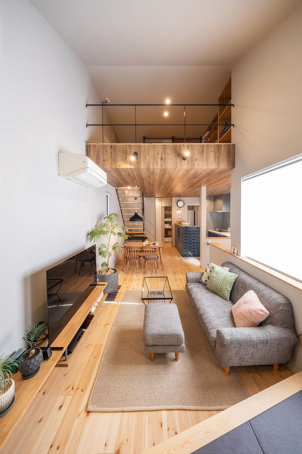 コラボハウス一級建築士事務所 2000万円台｜間取り図｜2階リビング｜坪庭をコの字型に囲む家。隅々まで光が届き、明るく開放感いっぱいの建築実例画像3