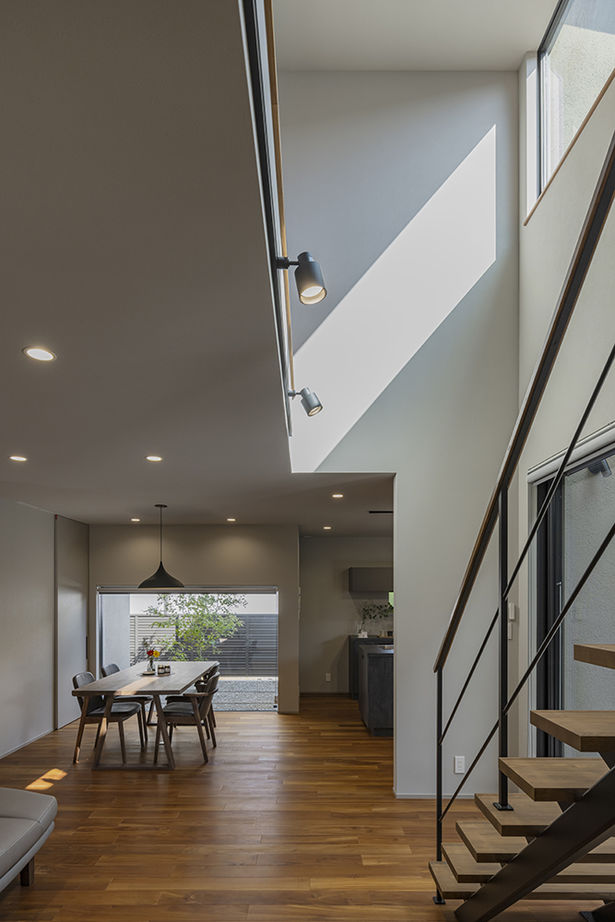 コラボハウス一級建築士事務所 4000万円台｜堺市｜間取り図｜外に閉じ、内に開く。プライバシーが守られた中庭のある家の建築実例画像7