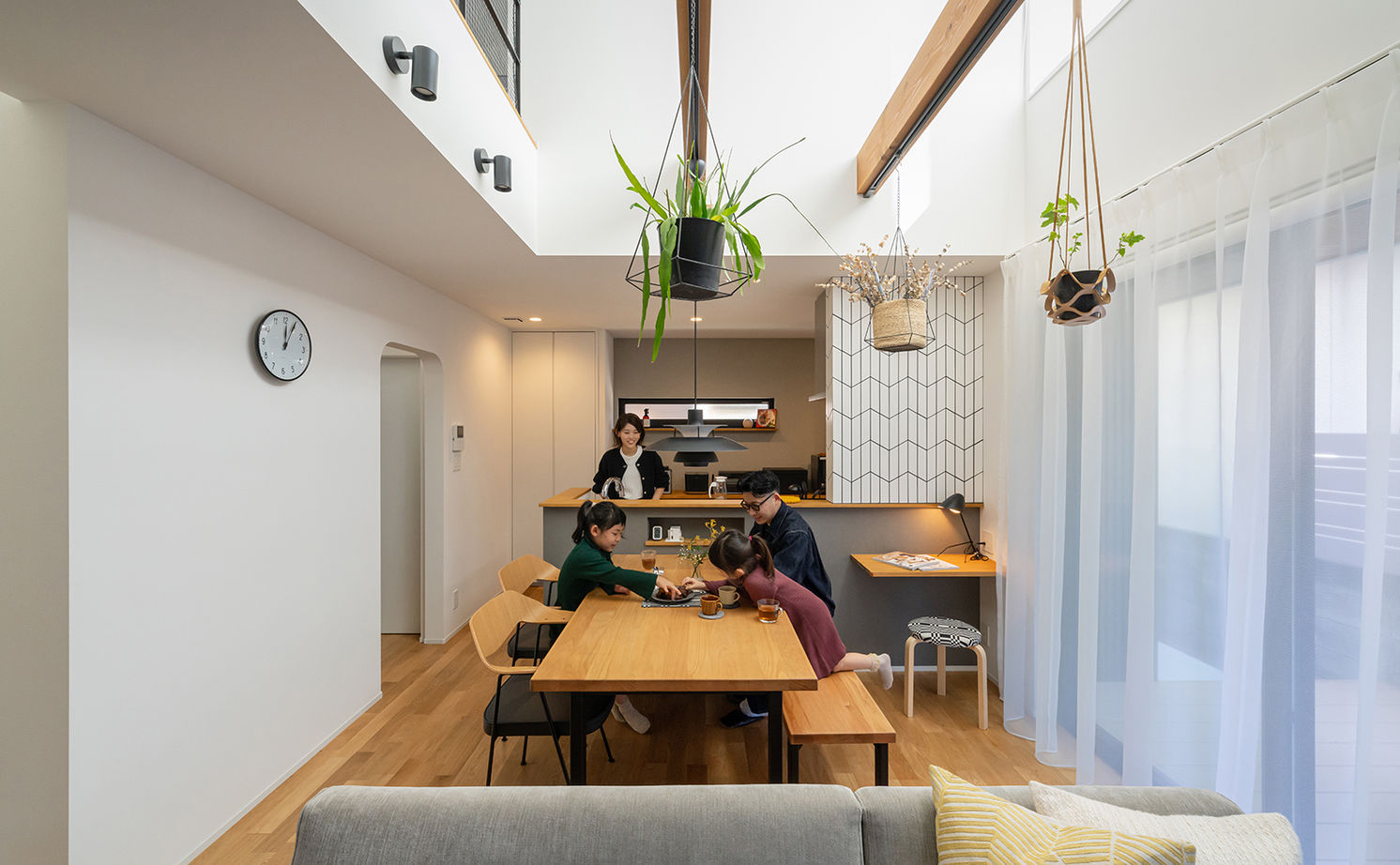 コラボハウス一級建築士事務所 2000万円台｜間取り図｜延べ床面積24.5坪。小さいけど、広くて開放感いっぱい。家族がのびのびと暮らせる家の建築実例画像2