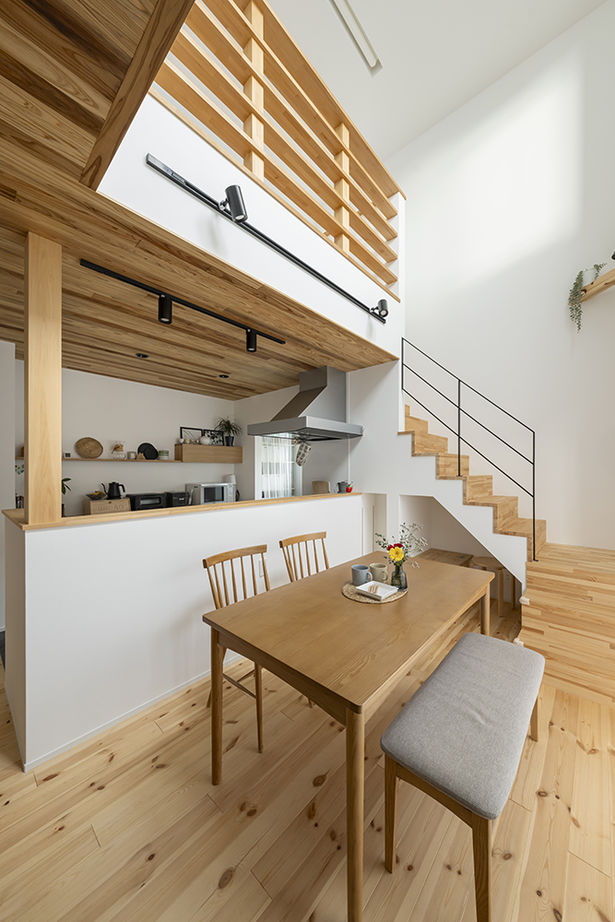 コラボハウス一級建築士事務所 2000万円台｜堺市｜耐震等級3｜間取り図｜敷地20坪台で叶えた、大人ナチュラルな木の家の建築実例画像4