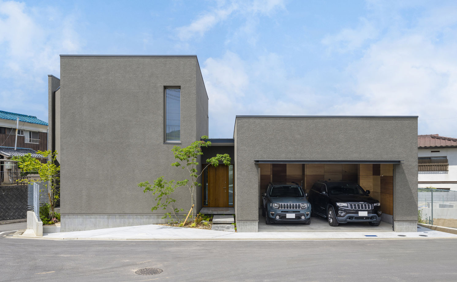 コラボハウス一級建築士事務所 4000万円台｜間取り図｜ガレージハウス｜外に閉じ、内に開く。プライベート感と開放感が共存する家の建築実例画像1