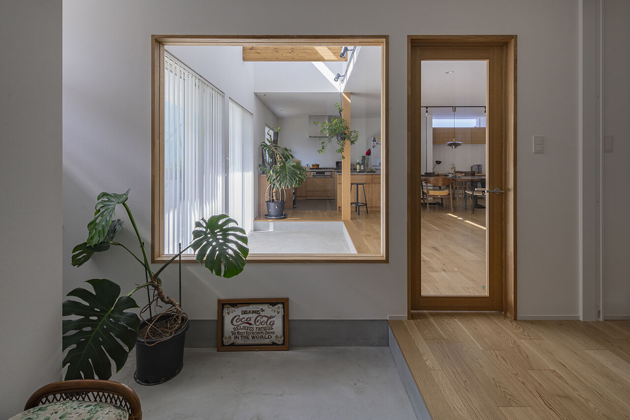 コラボハウス一級建築士事務所 3000万円台｜和泉市｜間取り図｜子ども達も観葉植物もごきげん。光が降り注ぐ土間リビングのある家の建築実例画像6