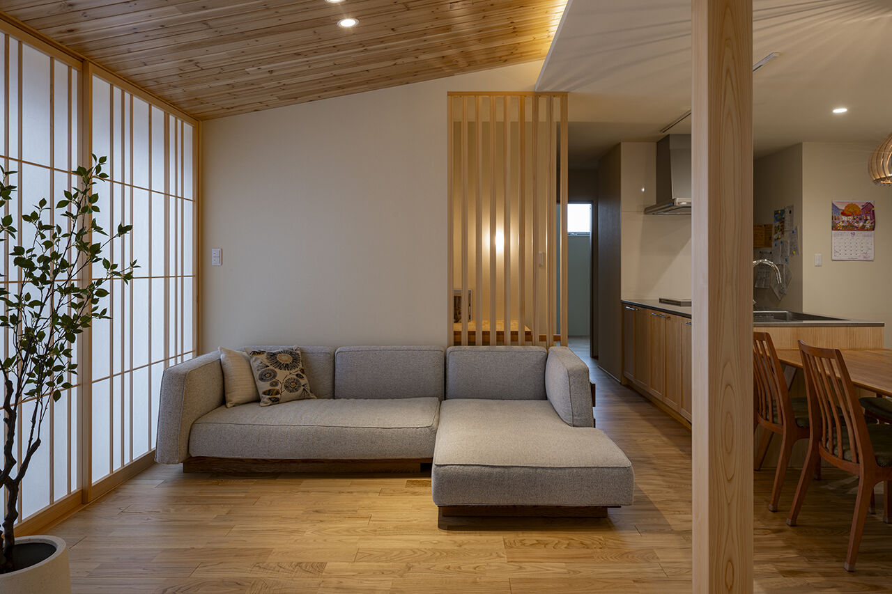 コラボハウス一級建築士事務所 3000万円台｜岸和田市｜30坪台｜間取り図｜リビングが真ん中。家族がつながる平屋の暮らしの建築実例画像2