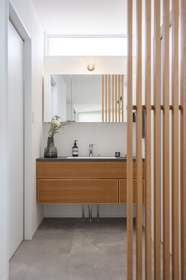 コラボハウス一級建築士事務所 3000万円台｜富田林市｜建て替え｜間取り図｜空が近い。柔らかな自然光に包まれる2階リビングの家の建築実例画像7