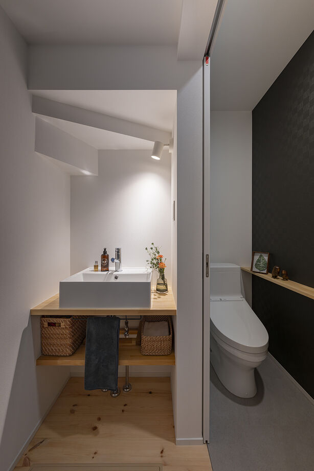 コラボハウス一級建築士事務所 3000万円台｜富田林市｜建て替え｜間取り図｜空が近い。柔らかな自然光に包まれる2階リビングの家の建築実例画像8