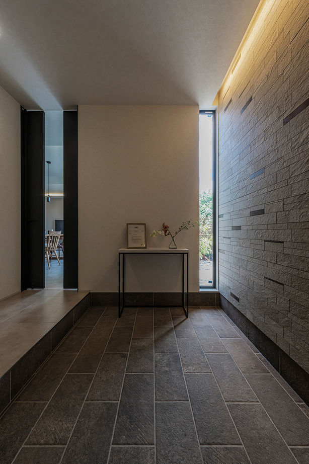 コラボハウス一級建築士事務所 【3000万円台／約39坪／間取り図有】洗練されたホテルライクな家／24.5畳の広々LDK！の建築実例画像6