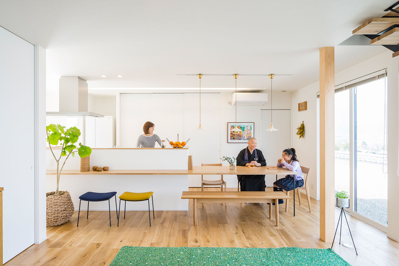 コラボハウス一級建築士事務所 【3000万円台／49坪／間取り図有】春を待つ家／鉄骨階段／ピアノの練習室の建築実例画像2