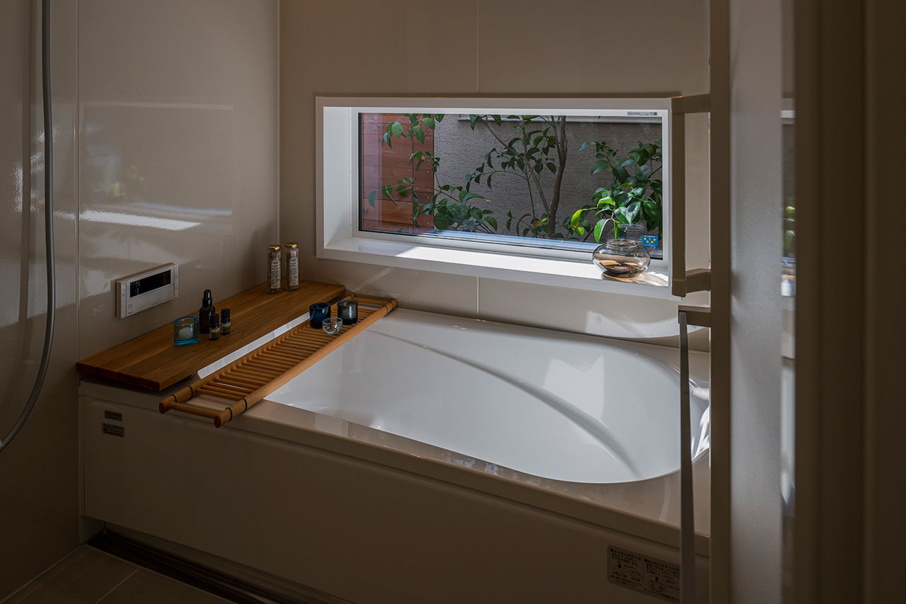 コラボハウス一級建築士事務所 【2000万円台／約30坪／間取り図有】中庭で四季を感じるグレージュの家の建築実例画像9