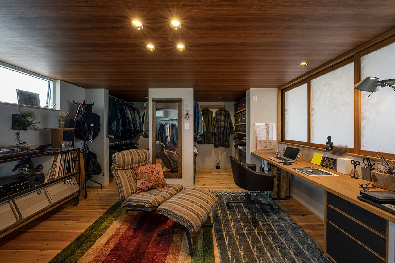 コラボハウス一級建築士事務所 【海を眺めながら暮らしたい／約56坪／間取り図有】1階と2階に広いデッキを設けた家の建築実例画像5