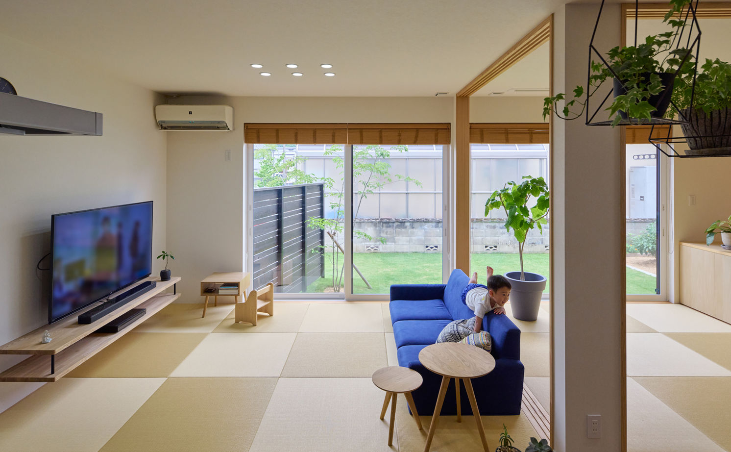 コラボハウス一級建築士事務所 2000万円台｜間取り図｜和テイスト｜畳リビングから濡れ縁、庭が一体になる開放感あふれる平屋の家の建築実例画像4