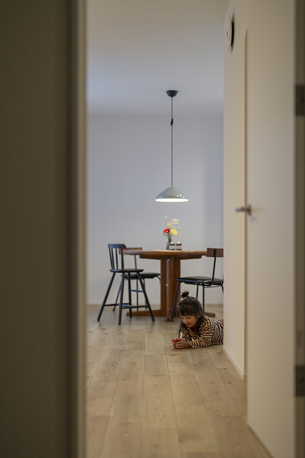 コラボハウス一級建築士事務所 2000万円台｜和泉市｜無機質｜間取り図｜お気に入りの家具やインテリアが映える「余白」のある家の建築実例画像9