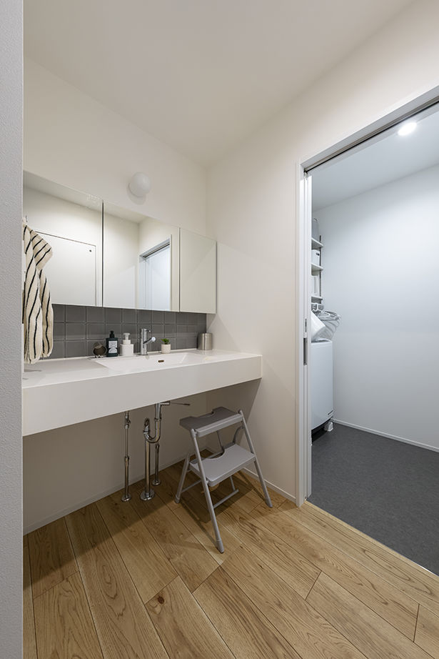 コラボハウス一級建築士事務所 2000万円台｜和泉市｜無機質｜間取り図｜お気に入りの家具やインテリアが映える「余白」のある家の建築実例画像11