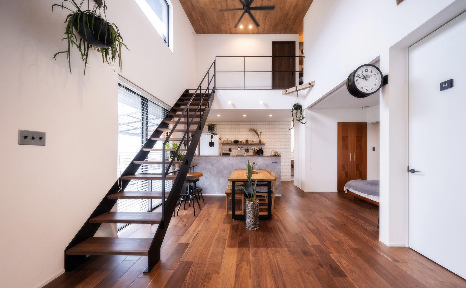 コラボハウス一級建築士事務所 2000万円台｜間取り図｜平屋風｜ワクワクが詰まった宝箱。コンテナハウスみたいな無骨でカッコイイ家の建築実例画像8