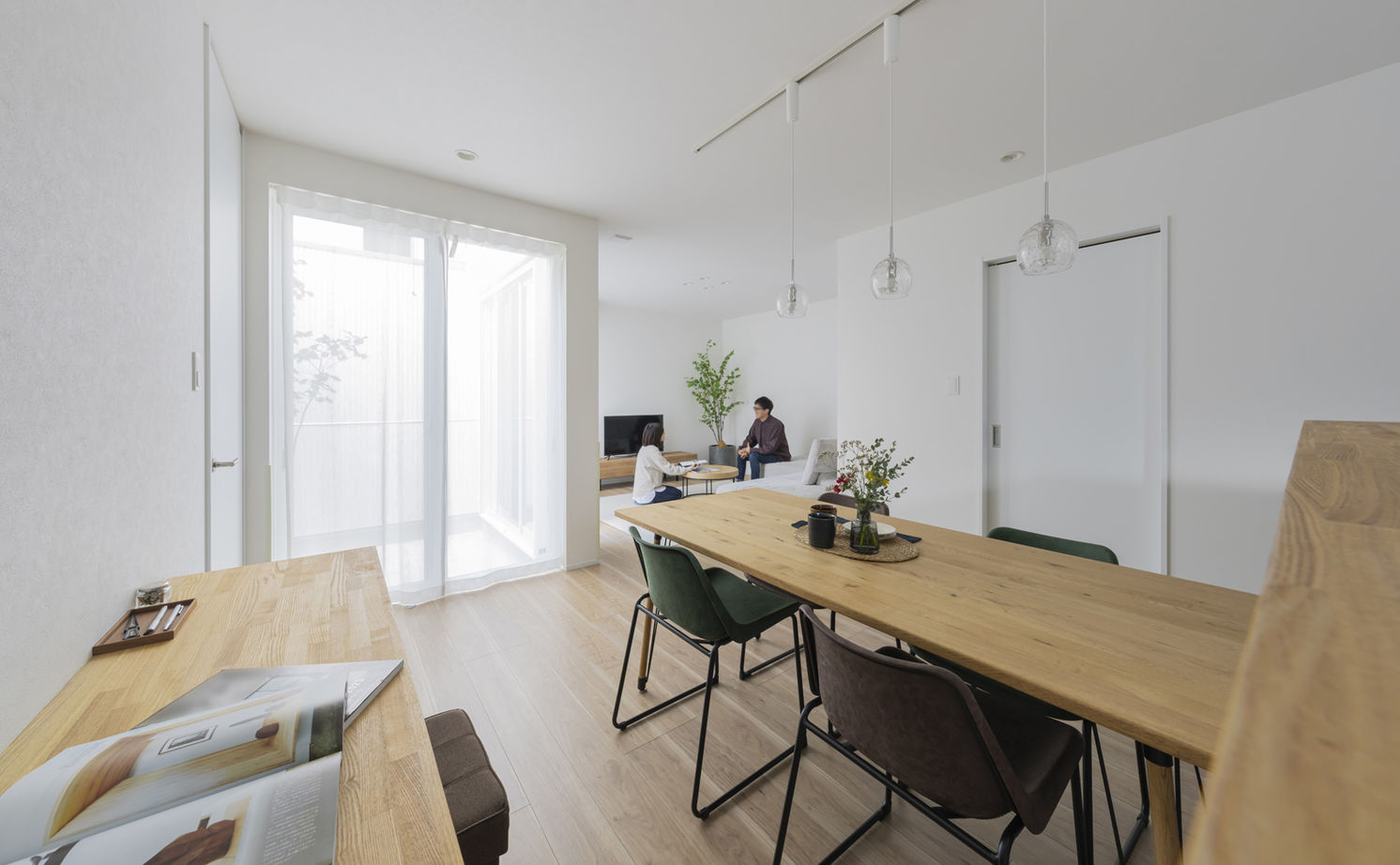 コラボハウス一級建築士事務所 2000万円台｜藤井寺市｜土地探し｜間取り図｜カーテンなしで開放的に暮らせる、中庭のある家の建築実例画像3