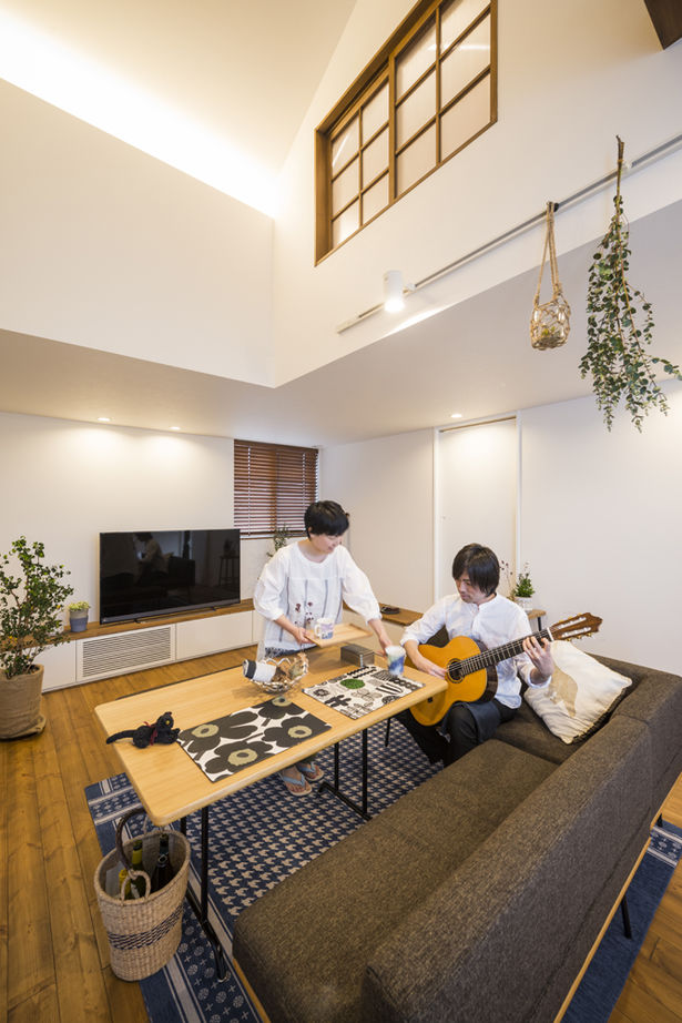 コラボハウス一級建築士事務所 2000万円台｜間取り図｜狭小地｜敷地22坪。めざしたのは、ヨーロッパの街角に佇むレトロなアパートメントの建築実例画像3