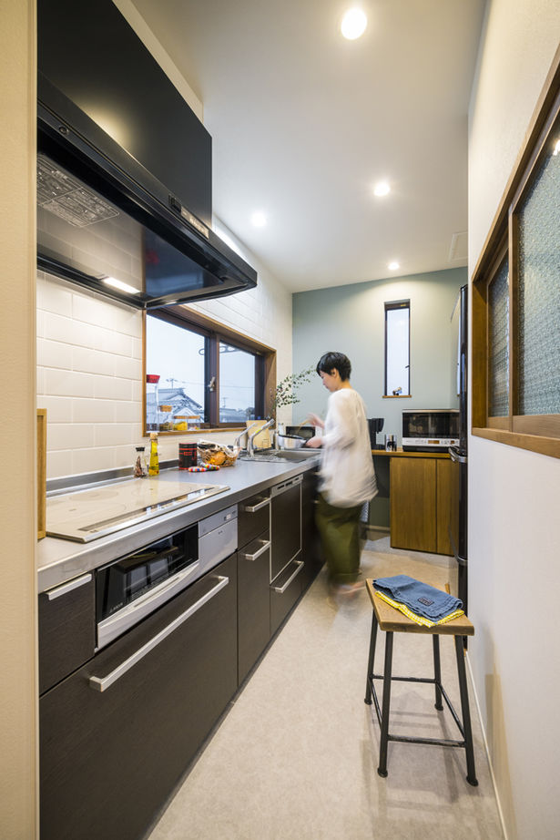 コラボハウス一級建築士事務所 2000万円台｜間取り図｜狭小地｜敷地22坪。めざしたのは、ヨーロッパの街角に佇むレトロなアパートメントの建築実例画像5