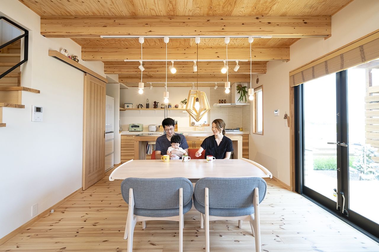 ネクストハウスデザイン 田園風景が借景！あふれる緑を自分たちらしくデザインした木の住まいの建築実例画像3