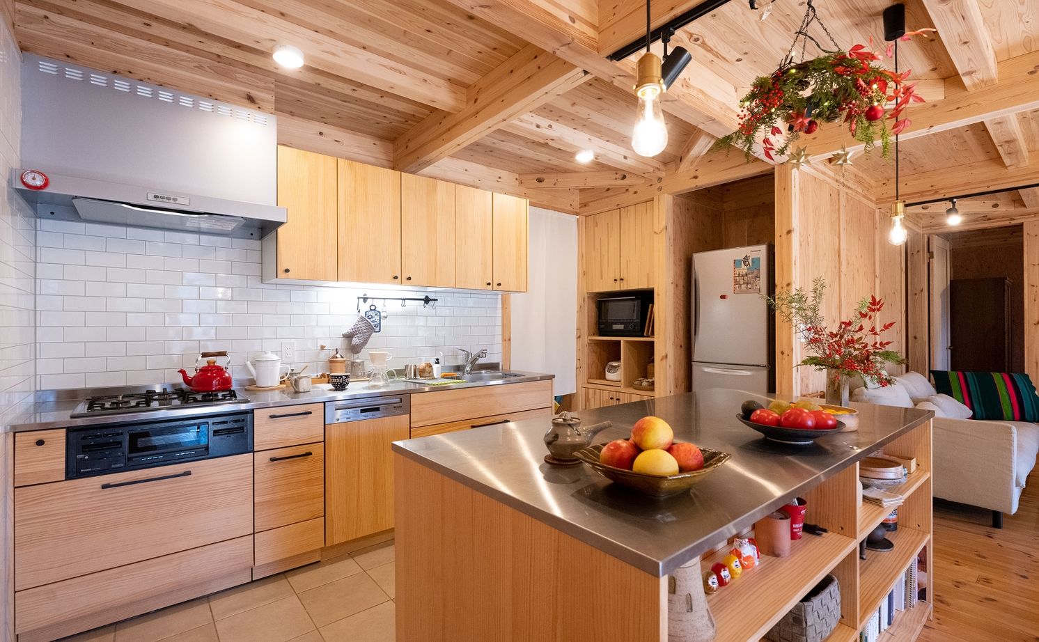 ネクストハウスデザイン 里山の風景に溶け込む大らかな平屋暮らしの建築実例画像6