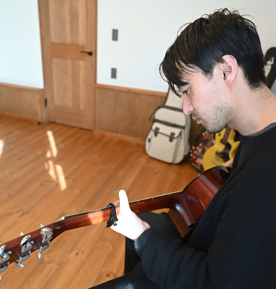 ネクストハウスデザイン スキップフロアが楽しい三角屋根の家の建築実例画像9