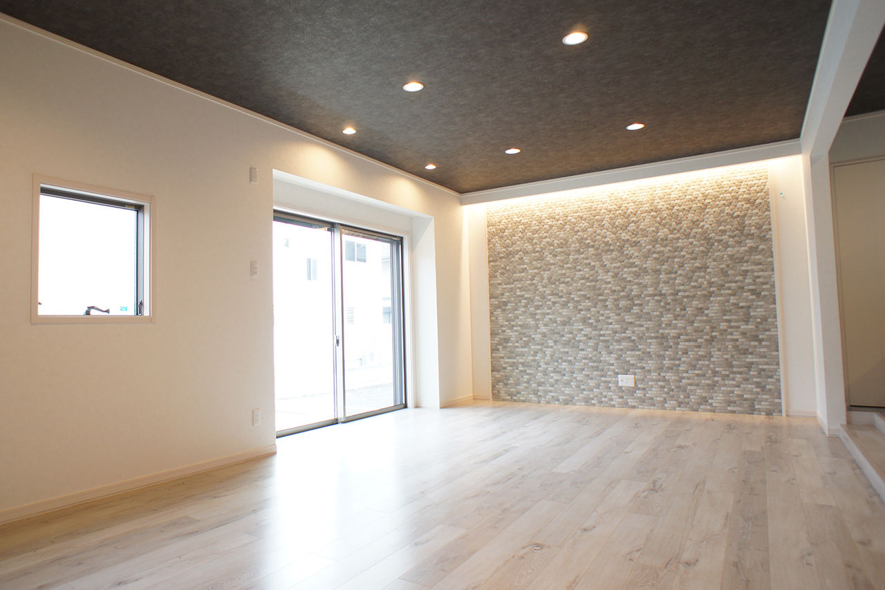 イワタ建設 【ラグジュアリー/2000万円台/40坪台/間取り】ホテルライクな28畳のLDK。大空間を見渡すステージキッチンの建築実例画像7