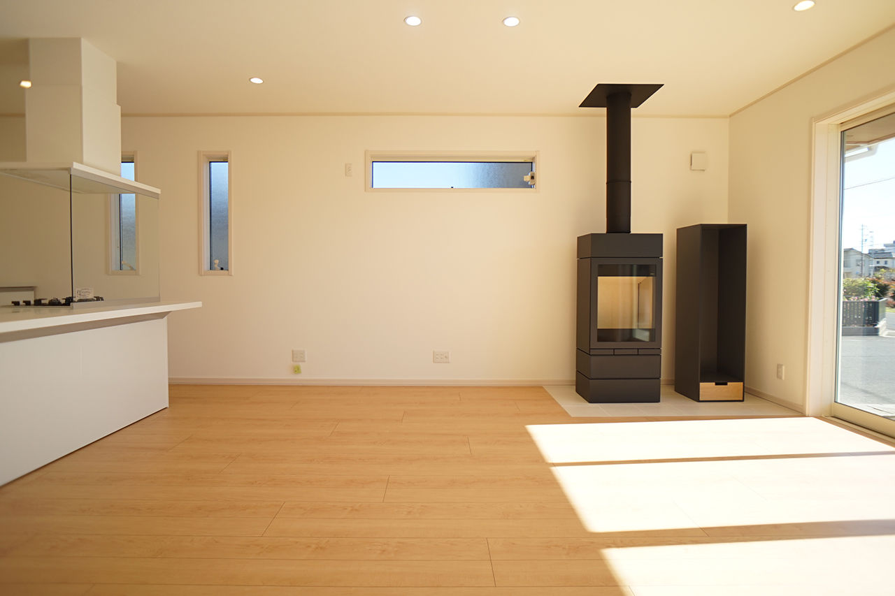 イワタ建設 【平屋/1000万円台/30坪台/間取り】庭とつながる大開口リビング。薪ストーブのある平屋でアウトドアな毎日の建築実例画像7