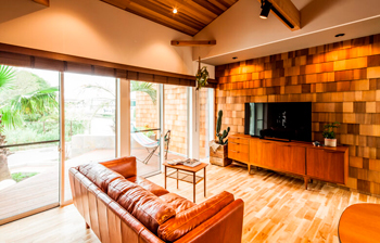 オオトリ建設 【インナーガレージ×西海岸風】かっこよくて、家事ラク＆子育てしやすい工夫が満載な西海岸テイストの家の建築実例画像3