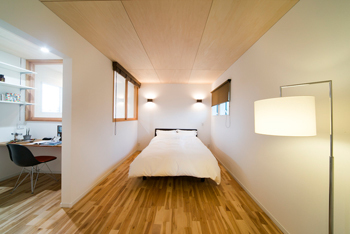 オオトリ建設 【インナーガレージ×西海岸風】かっこよくて、家事ラク＆子育てしやすい工夫が満載な西海岸テイストの家の建築実例画像9