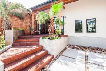 オオトリ建設 【インナーガレージ×西海岸風】かっこよくて、家事ラク＆子育てしやすい工夫が満載な西海岸テイストの家の建築実例画像10