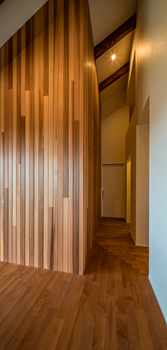 オオトリ建設 【傾斜地×平屋×建築家】絶景を独り占め。傾斜地に建つ建築家デザインの平屋の建築実例画像9