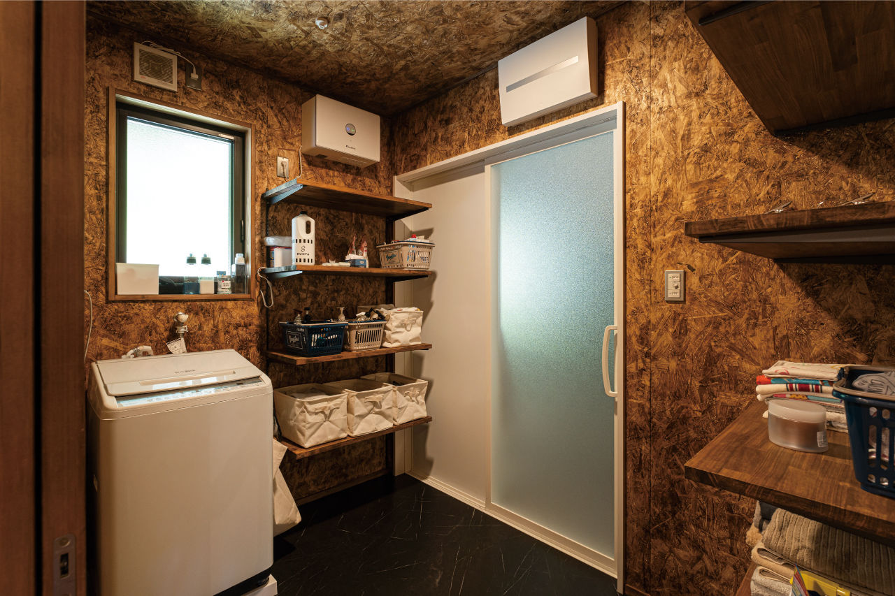 あいホーム。石塚工務店 【平屋/2000万円台/間取り図有】普通じゃつまらない！やりたいコトを全部叶えたアメリカンスタイルの平屋の建築実例画像10