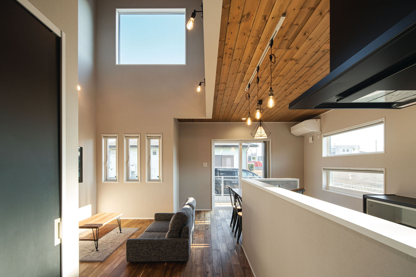 あいホーム。石塚工務店 【1500～1999万円台/間取り図有】好みのテイストにドンピシャ「やりたい」を全部叶えた家の建築実例画像5