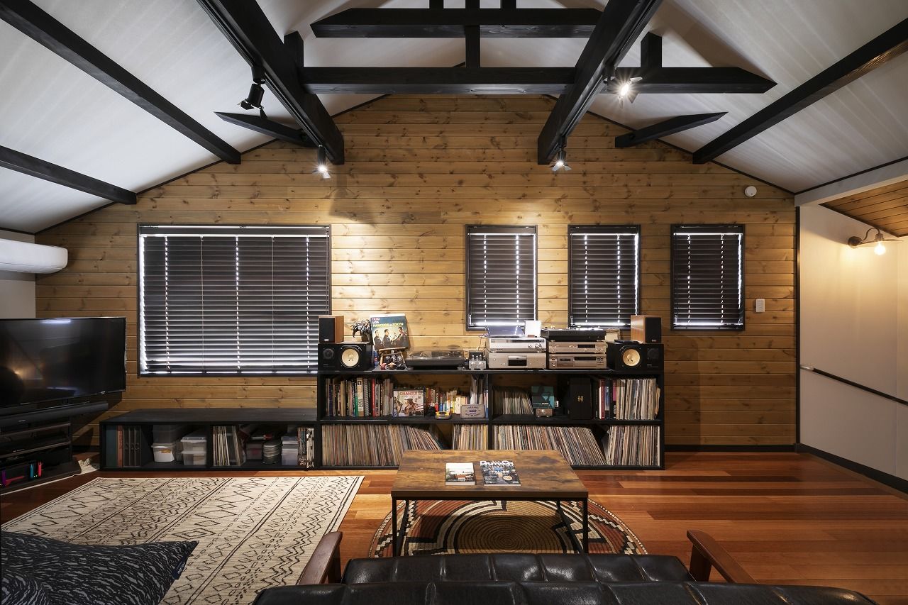 あいホーム。石塚工務店 【1500～1999万円台】大好きな音楽を夫婦で楽しむ！平屋のように暮らせる快適な住まいの建築実例画像6