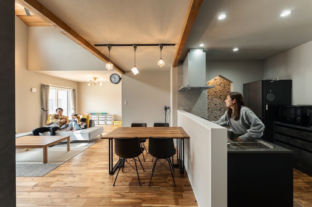 あいホーム。石塚工務店 【平屋/2100万円】2色のラップサイディング使いがカッコイイ！要望を想像以上に叶えた住まいの建築実例画像4