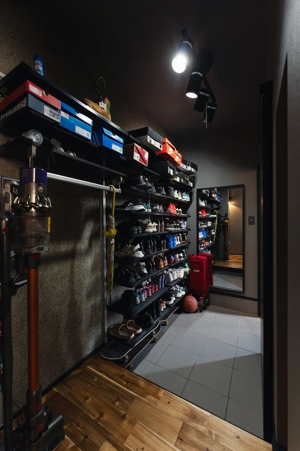 あいホーム。石塚工務店 【1950万円／間取り図有】シックなモノトーンでまとめたホテルライクな住まいでオシャレに暮らすの建築実例画像5