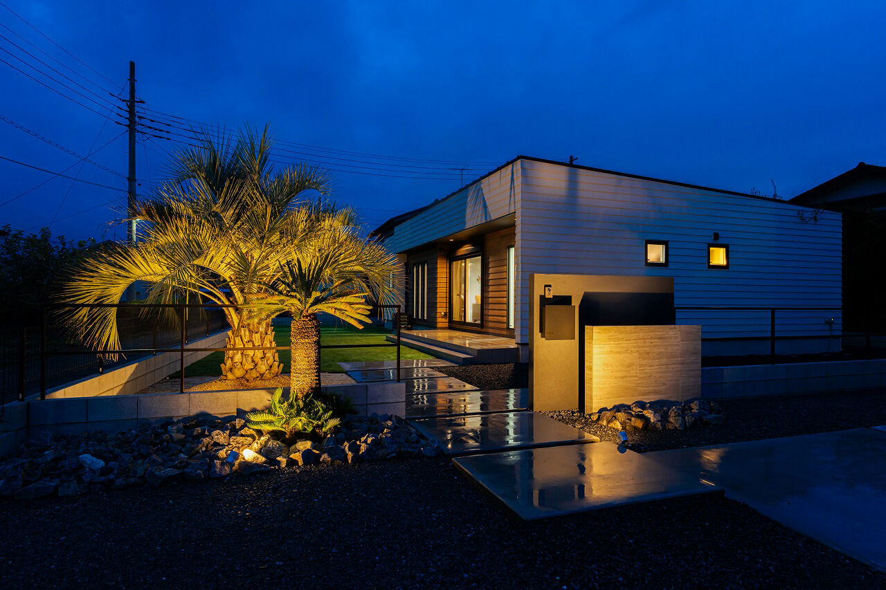 あいホーム。石塚工務店 【平屋/2000万円/間取り図有】8の字型の回遊動線が暮らしやすさと、オシャレでカッコイイを兼ね備えた平屋の建築実例画像