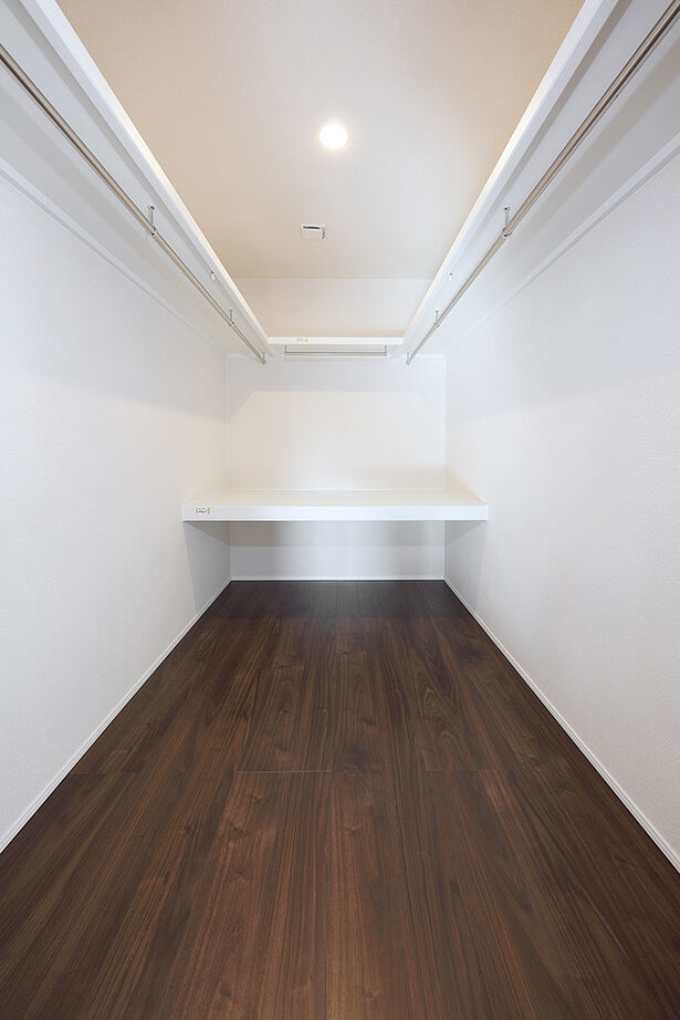 橋本建設 【札幌市／狭小地／3階建て／間取り図あり】24.9坪でも広く見せる！ビルトインガレージ＆開放的なLDKの建築実例画像7