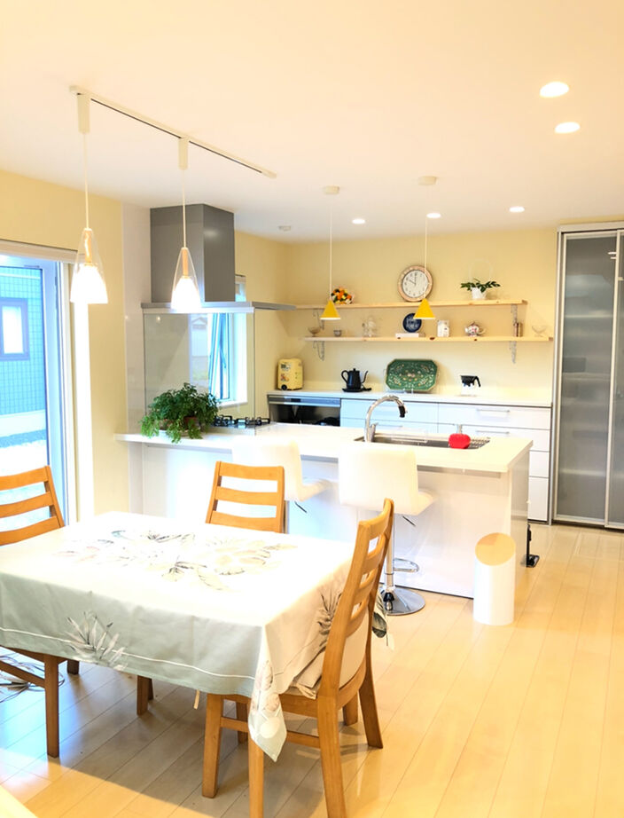 橋本建設 【2000万円台後半／間取図あり／二世帯住宅】機能にもデザインにもこだわった、家族全員が快適に暮らせる家の建築実例画像