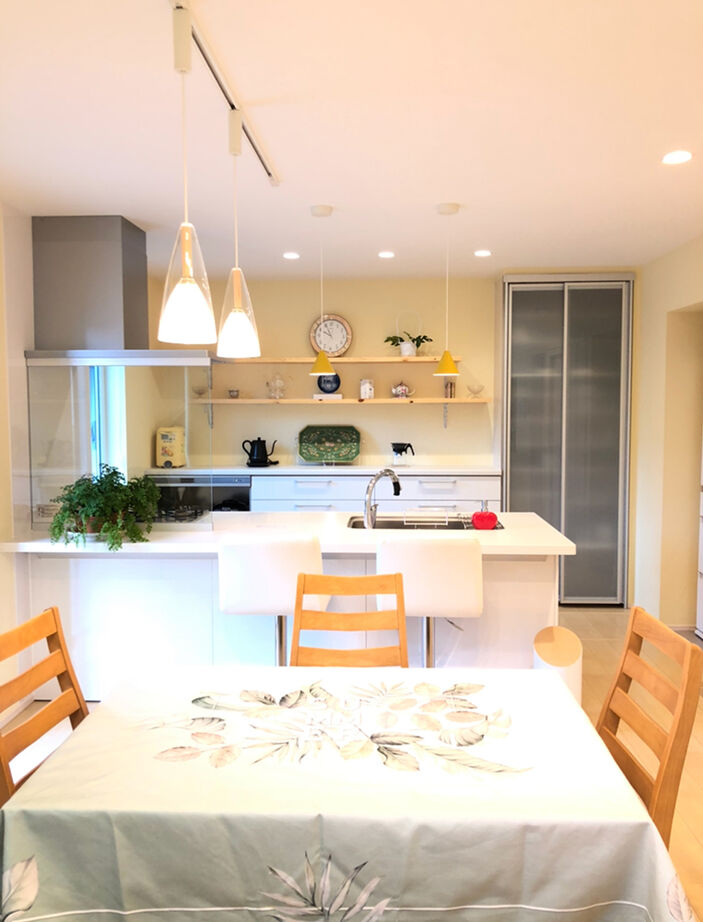 橋本建設 【2000万円台後半／間取図あり／二世帯住宅】機能にもデザインにもこだわった、家族全員が快適に暮らせる家の建築実例画像2