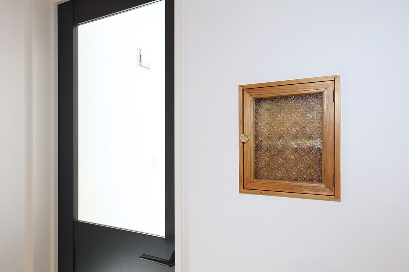 橋本建設 【2000万円台前半】ふんだんに使用した木のぬくもりと、吹き抜けの開放感に包まれる家の建築実例画像6